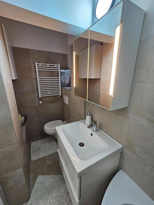 Affordable Suite In Vienna'S Hotpoint Eksteriør billede