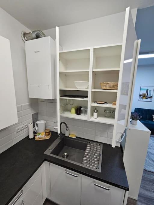 Affordable Suite In Vienna'S Hotpoint Eksteriør billede